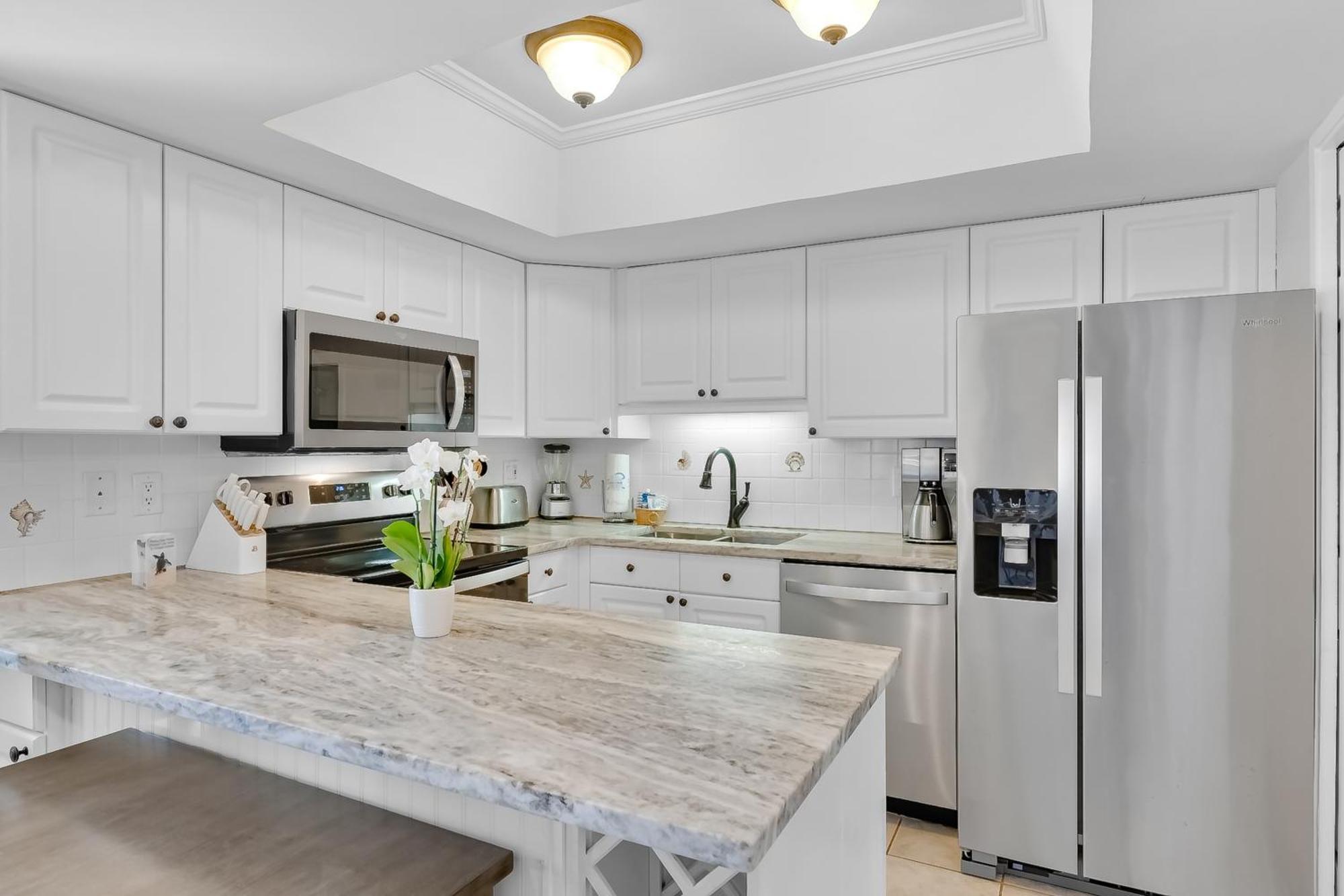 Pinnacle Port- Penthouse 8 Apartment